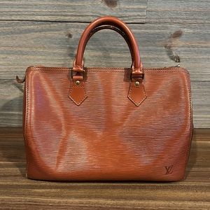 Louis Vuitton Epi Speedy 30